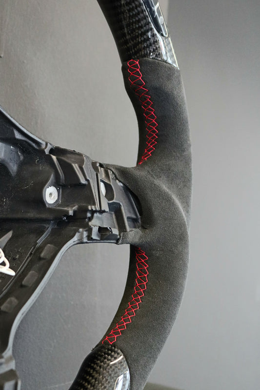 Lenkrad Carbon/Alcantara/Display VW Golf 6 (GTI, R, GTD), VW Polo GTI, VW Tiguan, VW Passat (2009–2013)