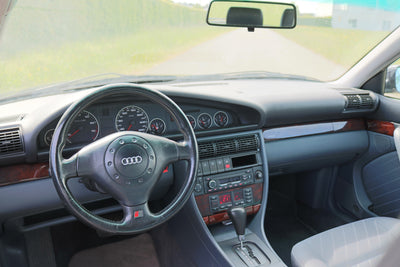 Audi A6 2.6 V6